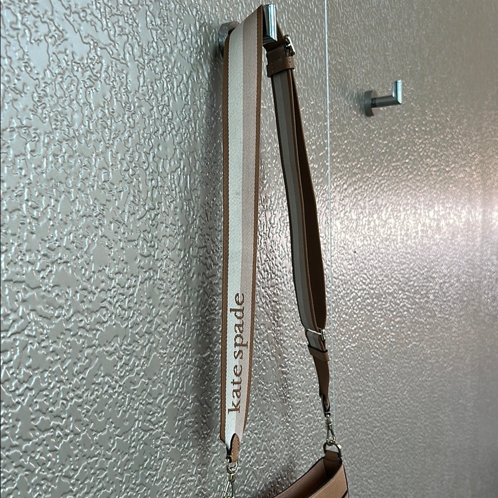 Kate Spade Crossbody Bag - Picture 7 of 16